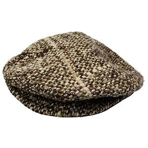 Hiroko in Vintage Academia Newsboy Cap